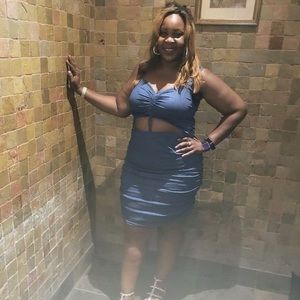 Meet your Posher, Monique